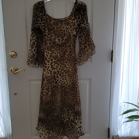 Cheetah Dress - Picture 4 of 6